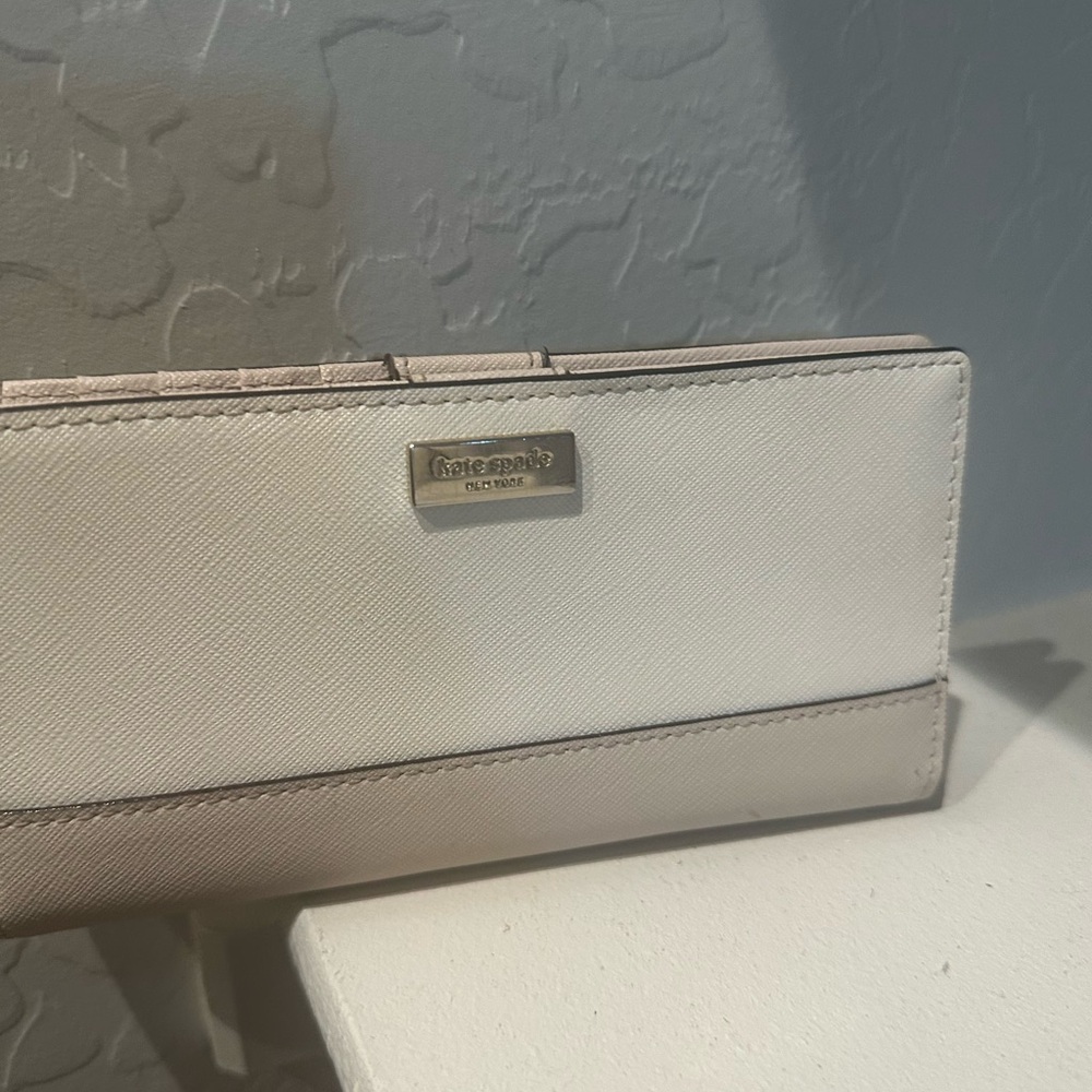 Designer Wallet - Kate Spade 💖🌸